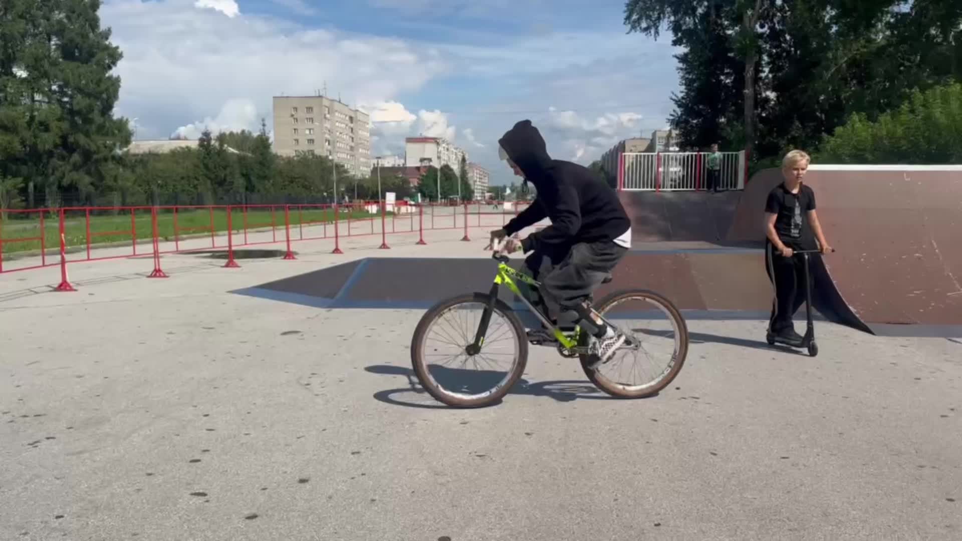 @Ягодка на нс