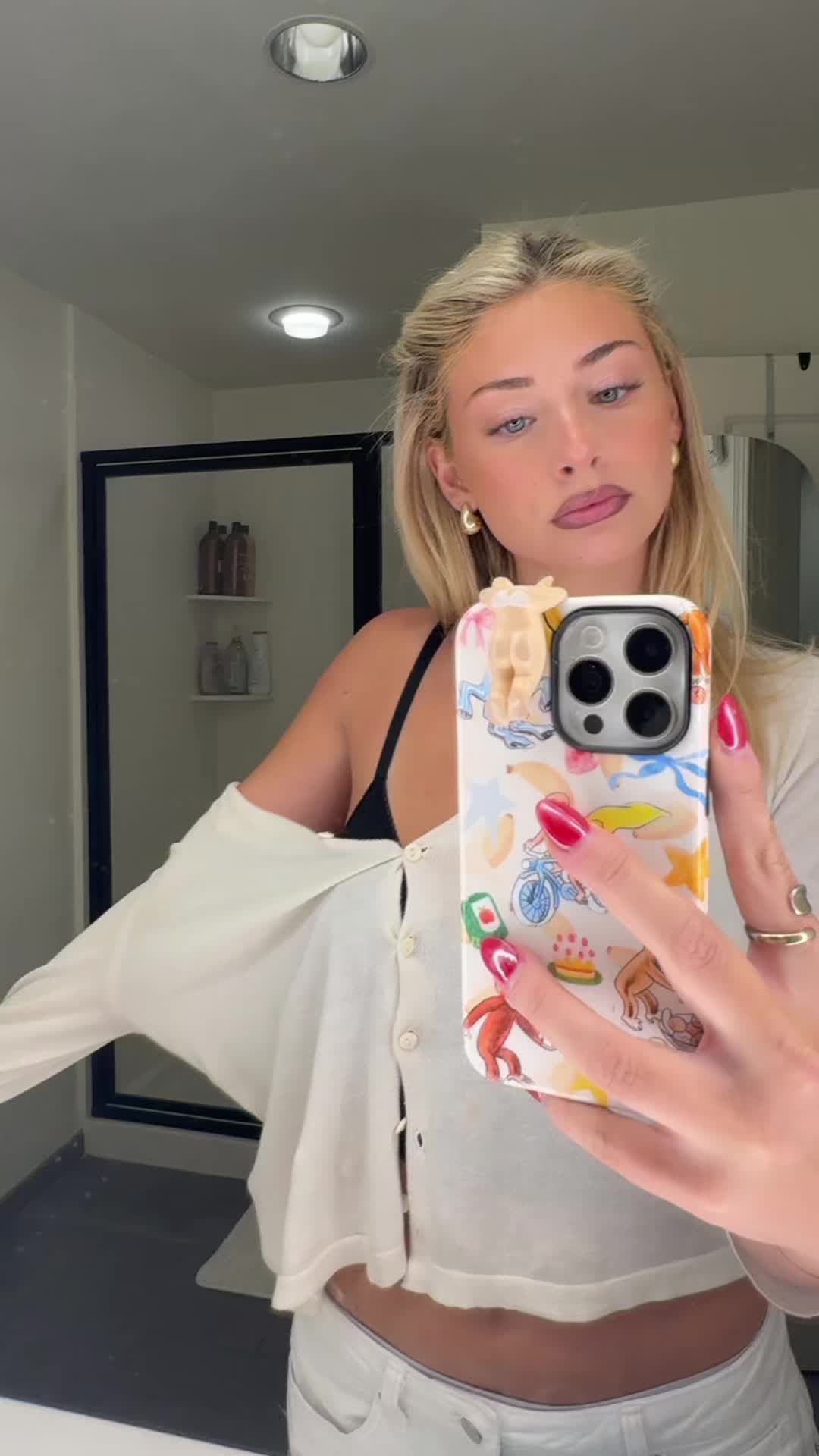 @miathomasss