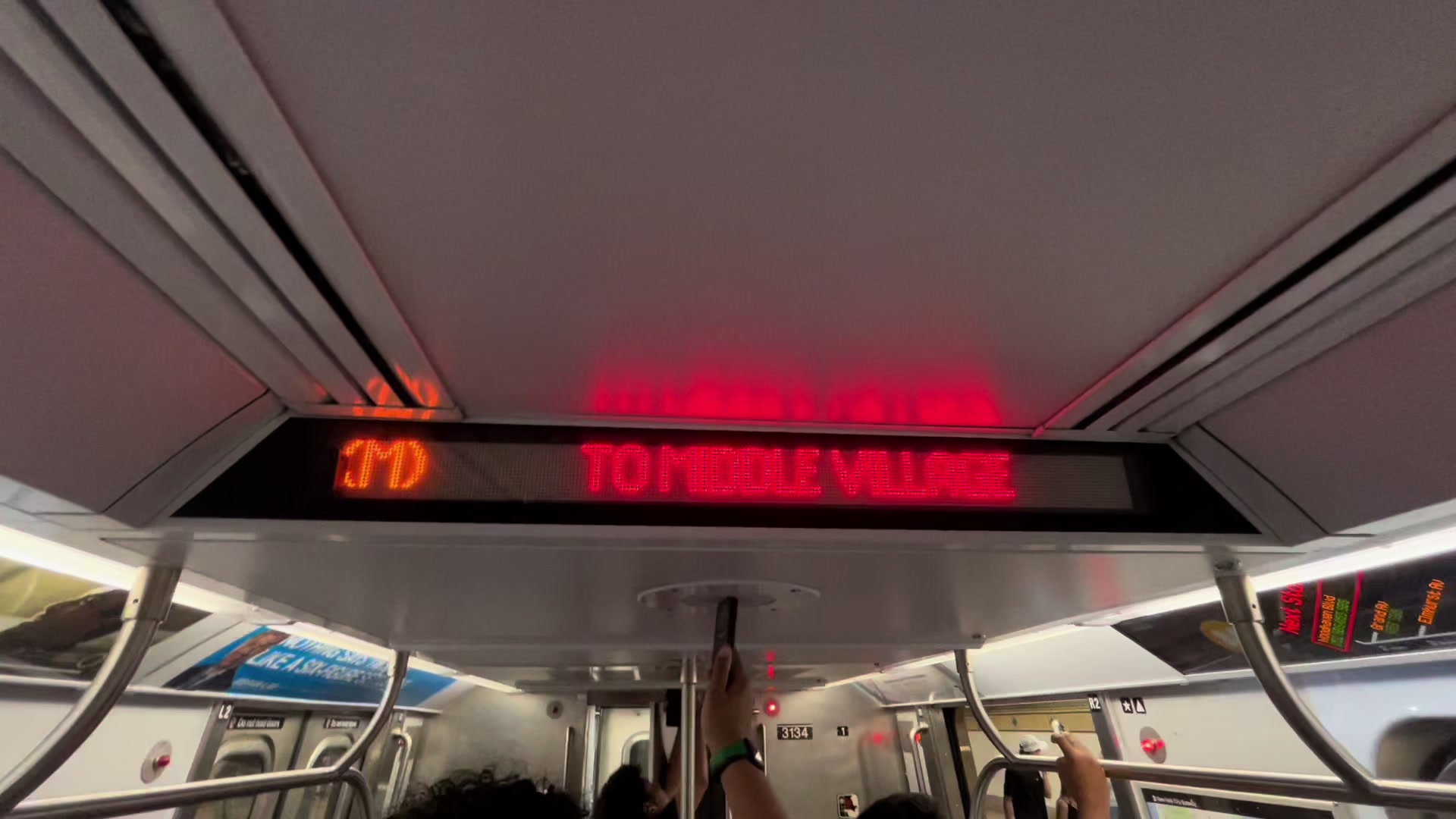 @R32 (J) train official