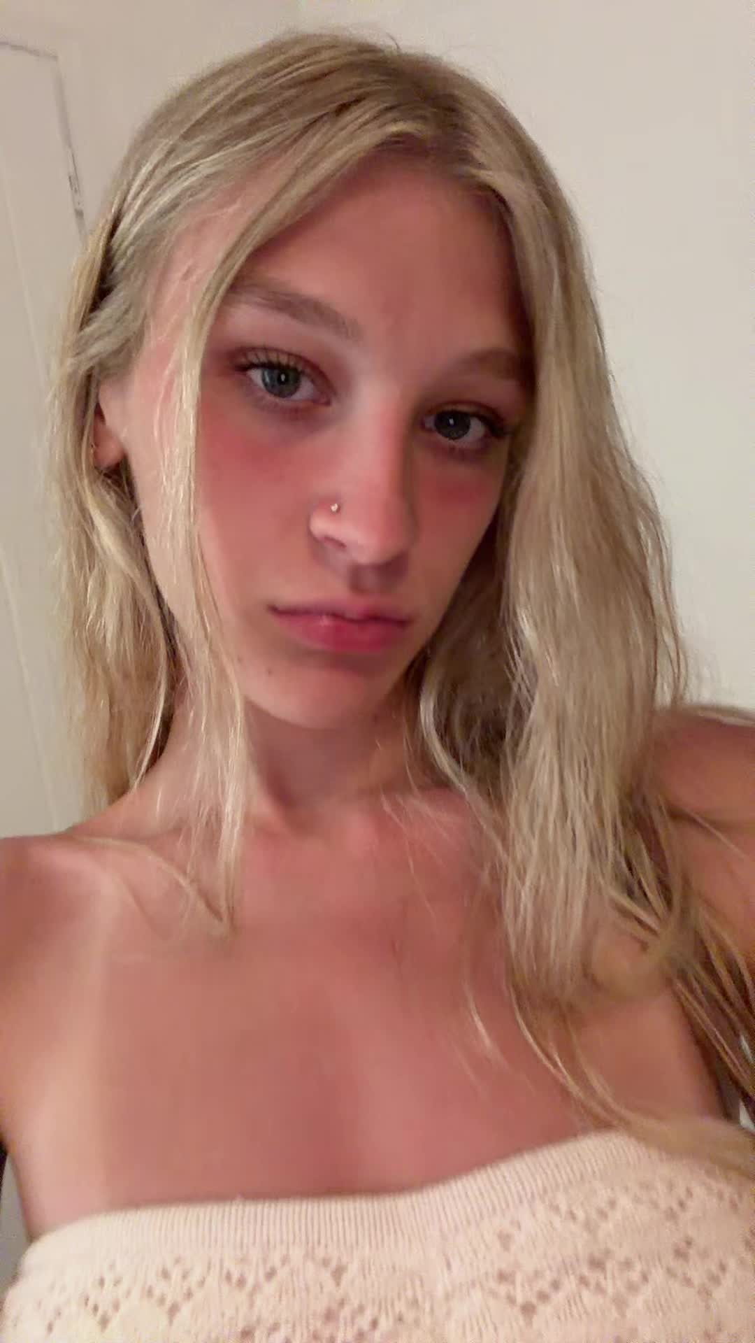 @chloey