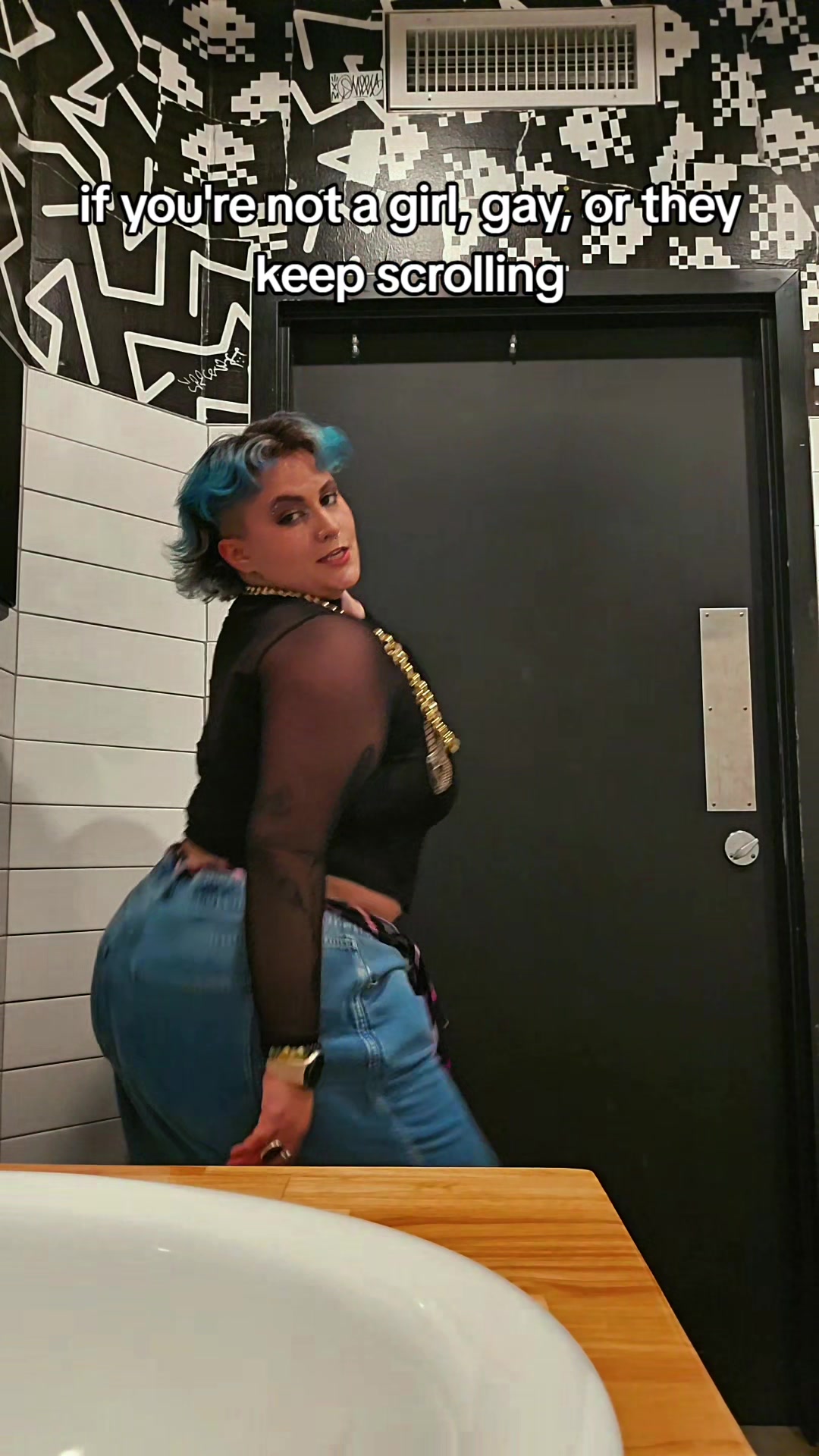 @REBEXTRA aka Rebekah Freeland
