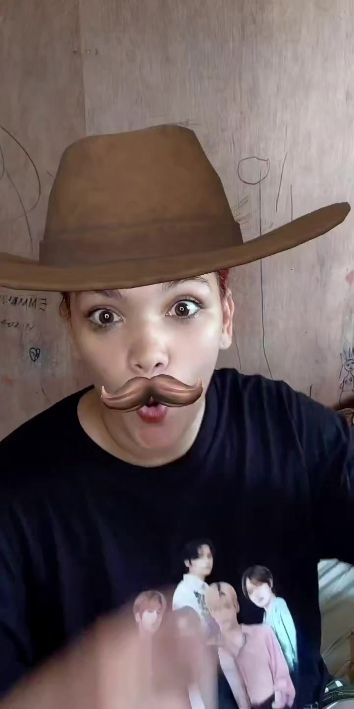 @QUEEN OF TIKTOK