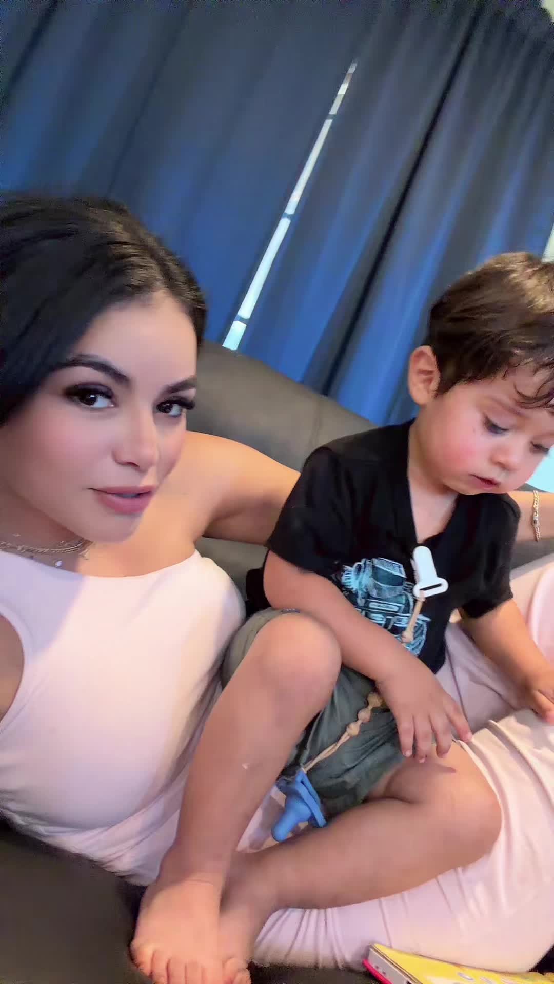 @itzelsantana11