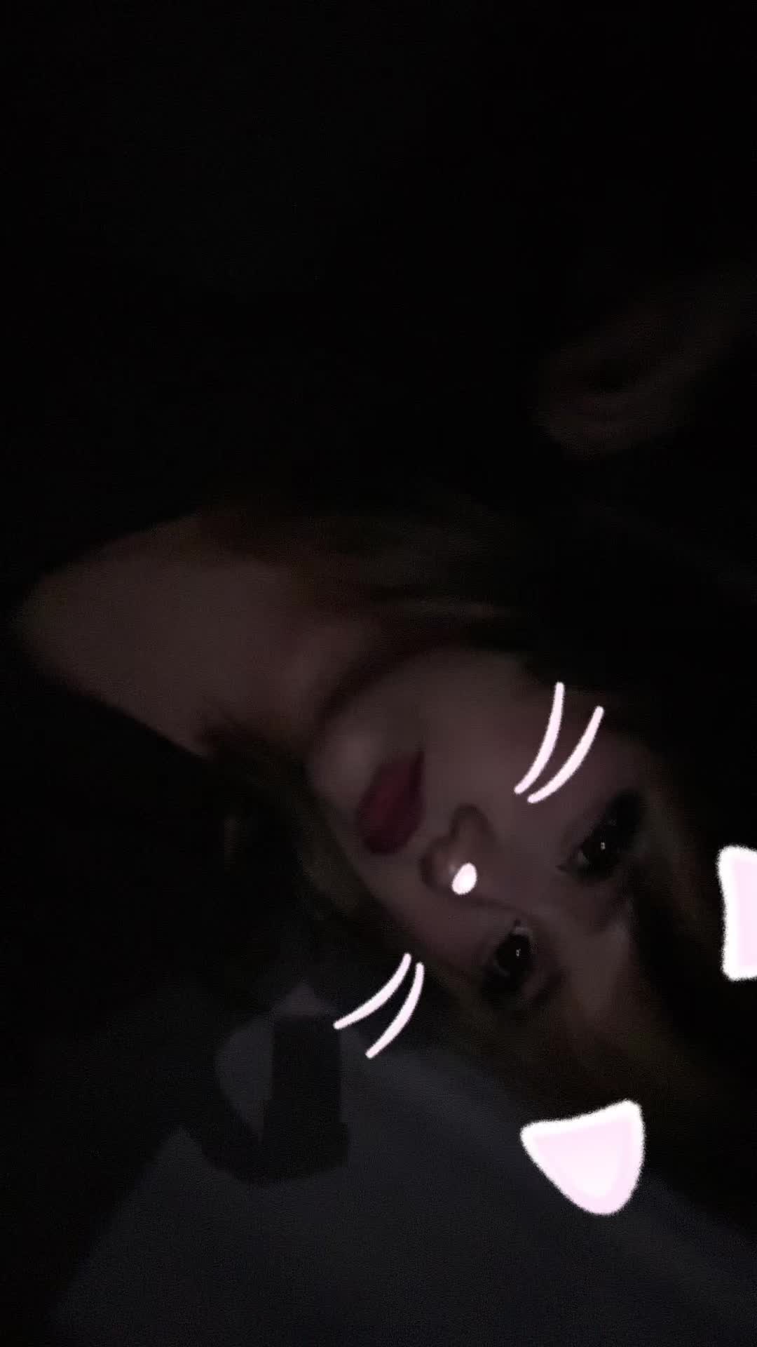 @𝕭𝖚𝖙𝖙𝖊𝖗𝖋𝖑𝖞ᶻ 𝗓 𐰁 .ᐟ