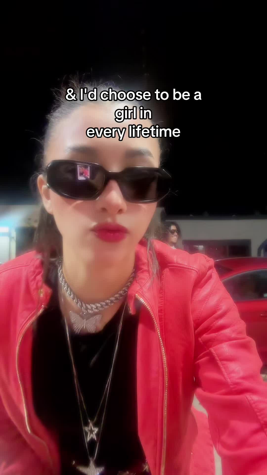 @Janelyyy