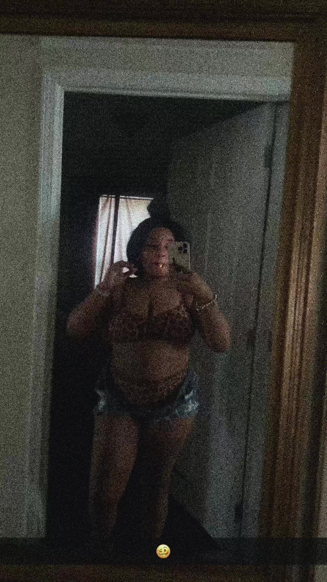 @theyenvyyy.cece🤭🤝