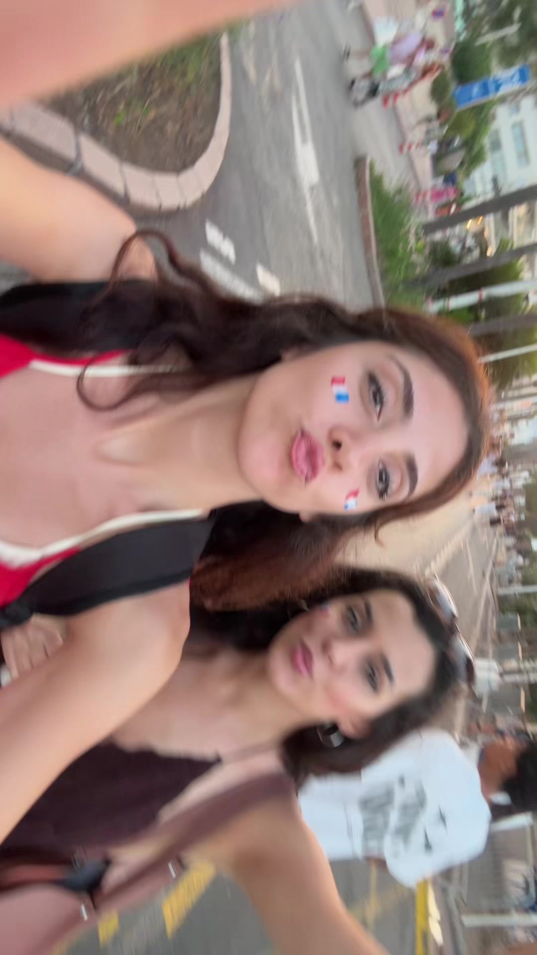 @naz メ𝟶