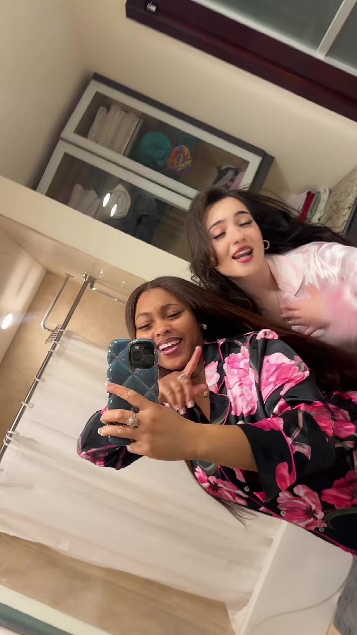 @ReRe🌸🦋