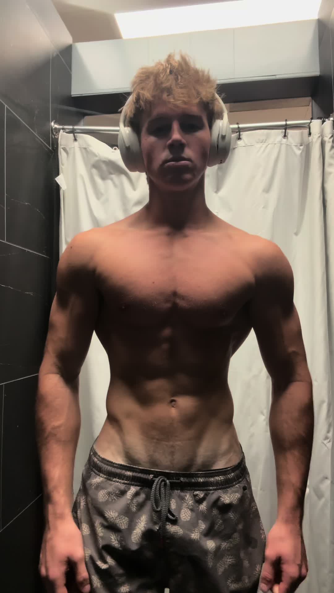 @Jonas