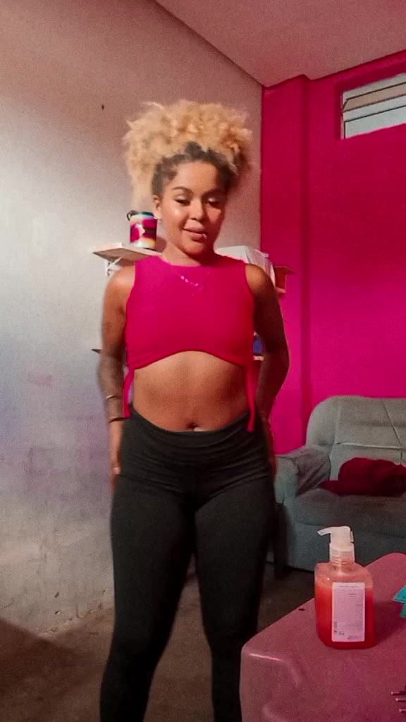@Pretinha'oli
