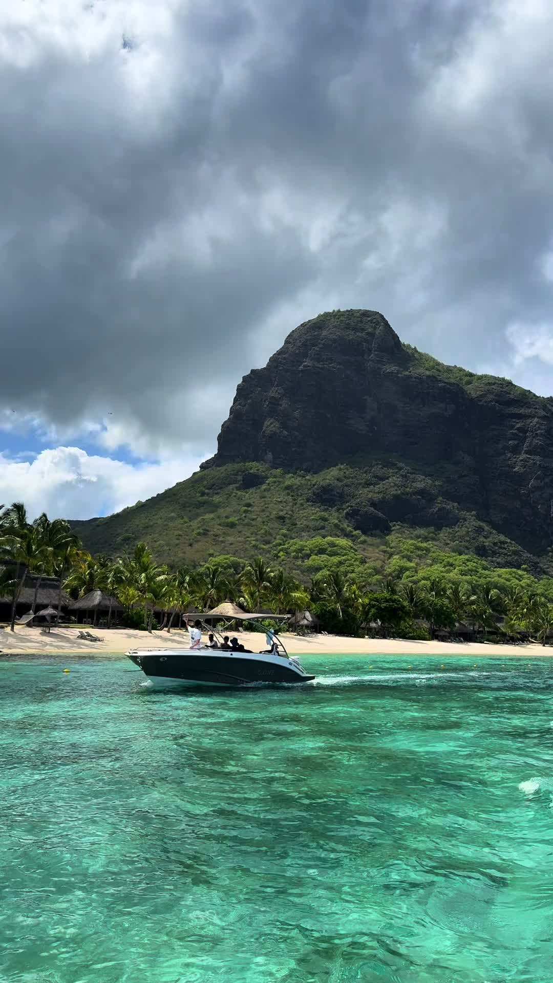 @Mauritius🇲🇺