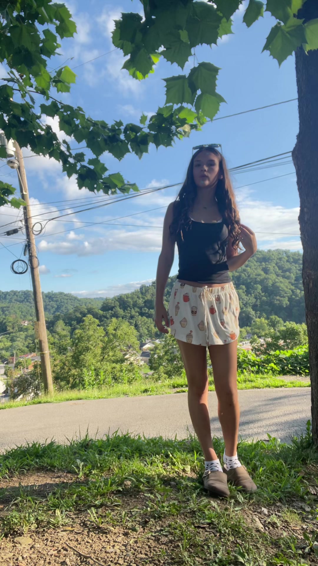 @Bella