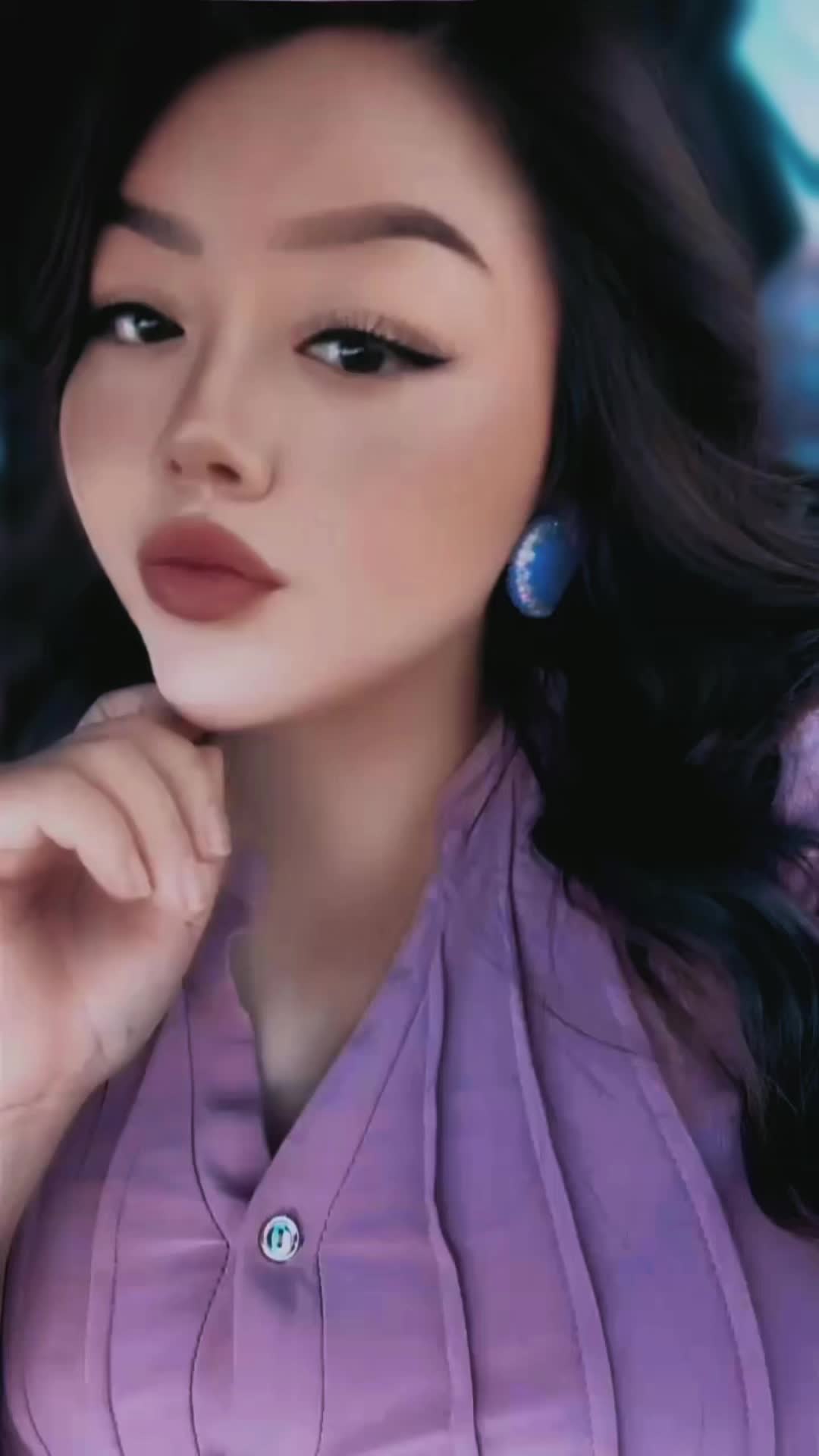 @AshiihiGlam