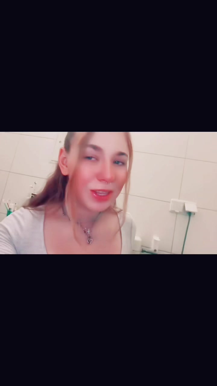 @Jenni⭐️
