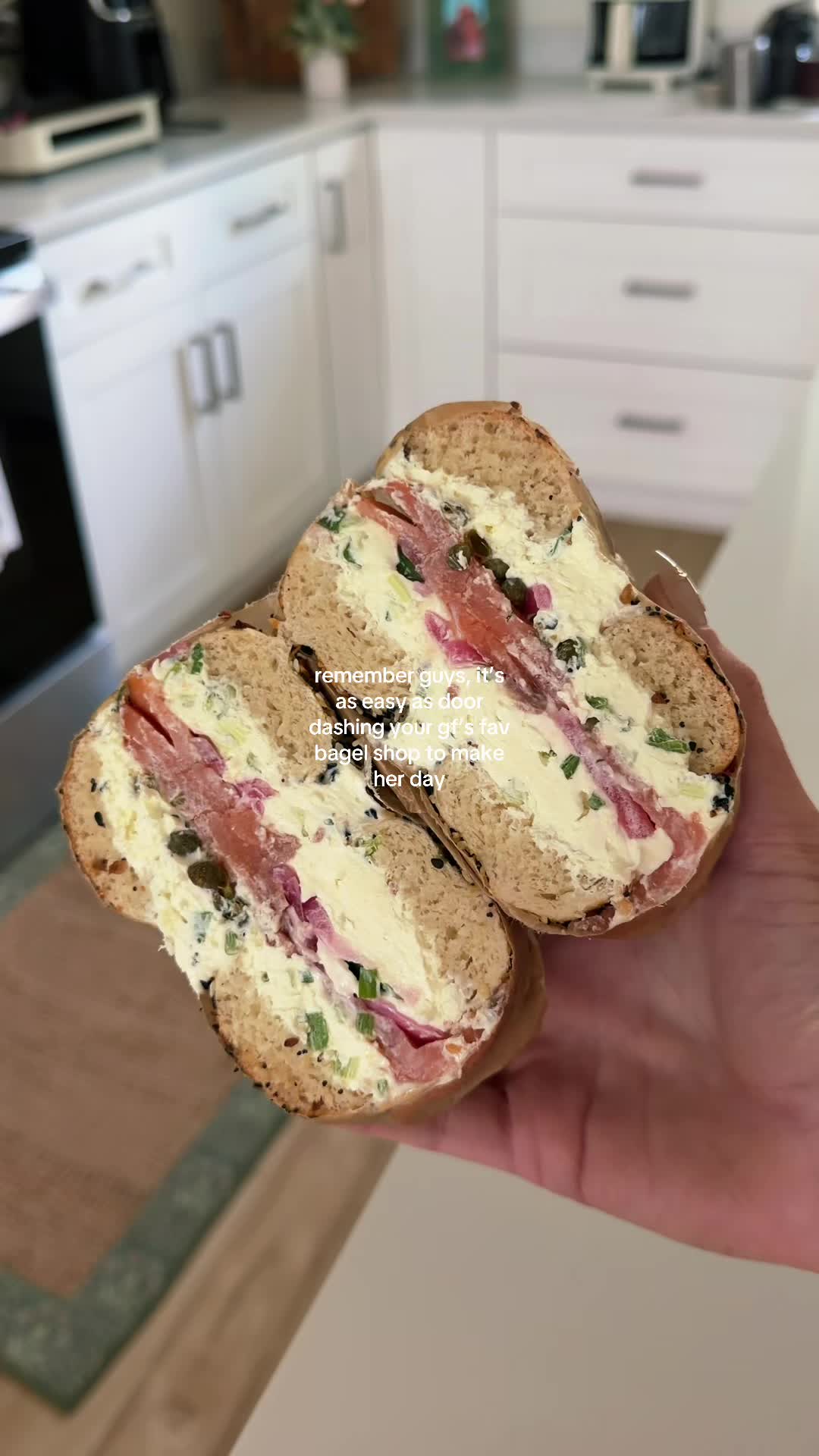 @tay | ugc + content creator