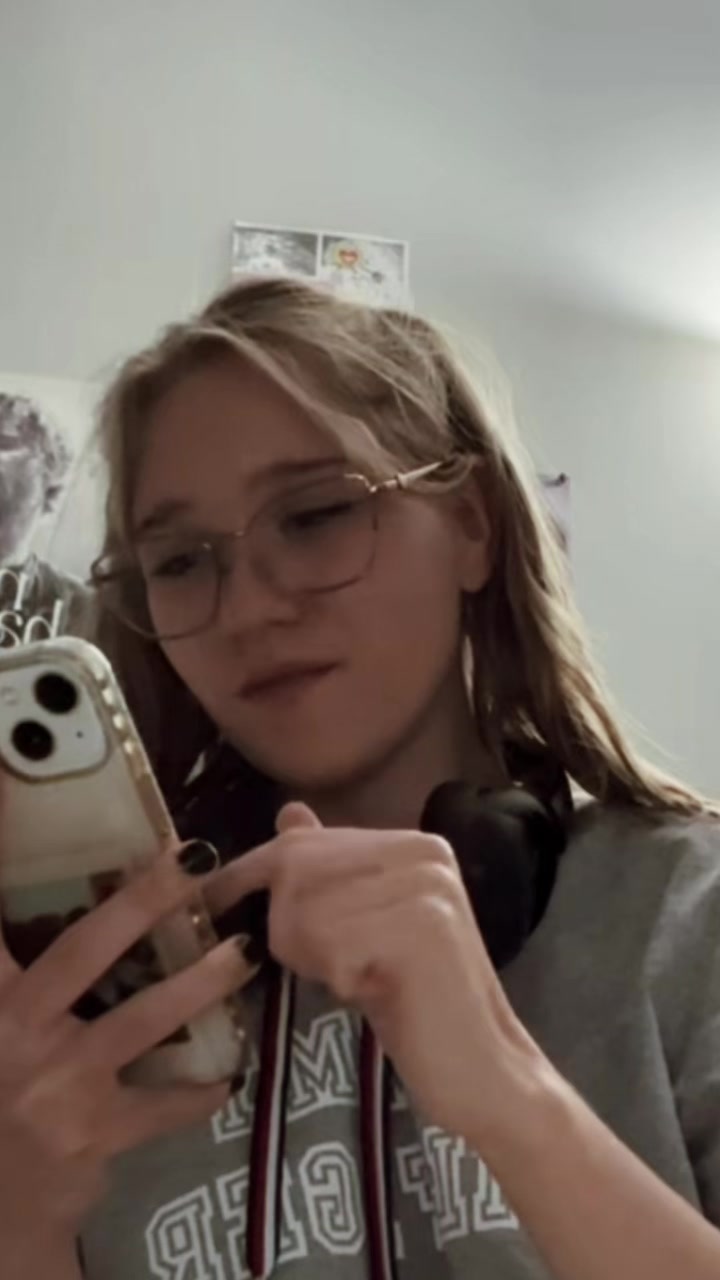 @Lily