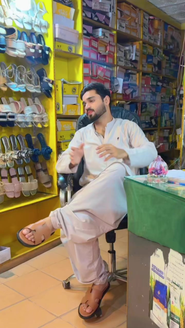 @⚜️جنيد_بھٽو⚜️