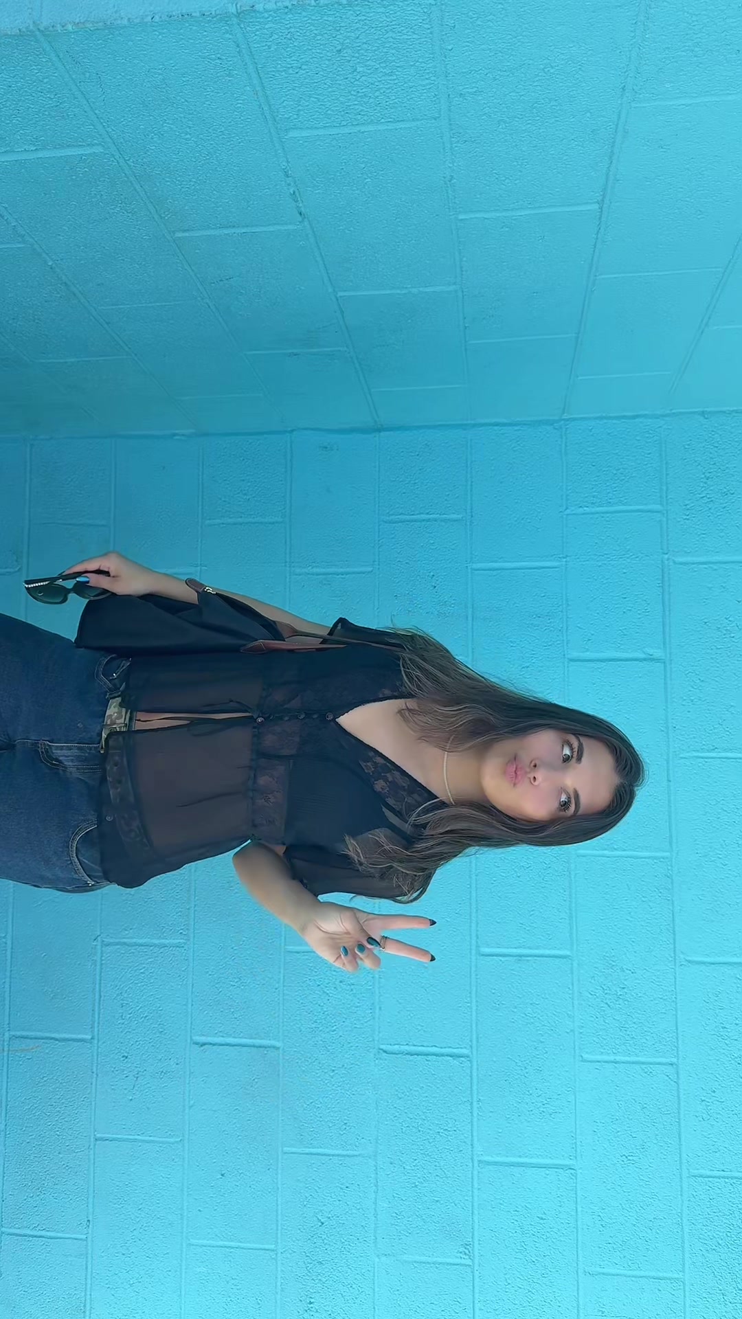 @mills