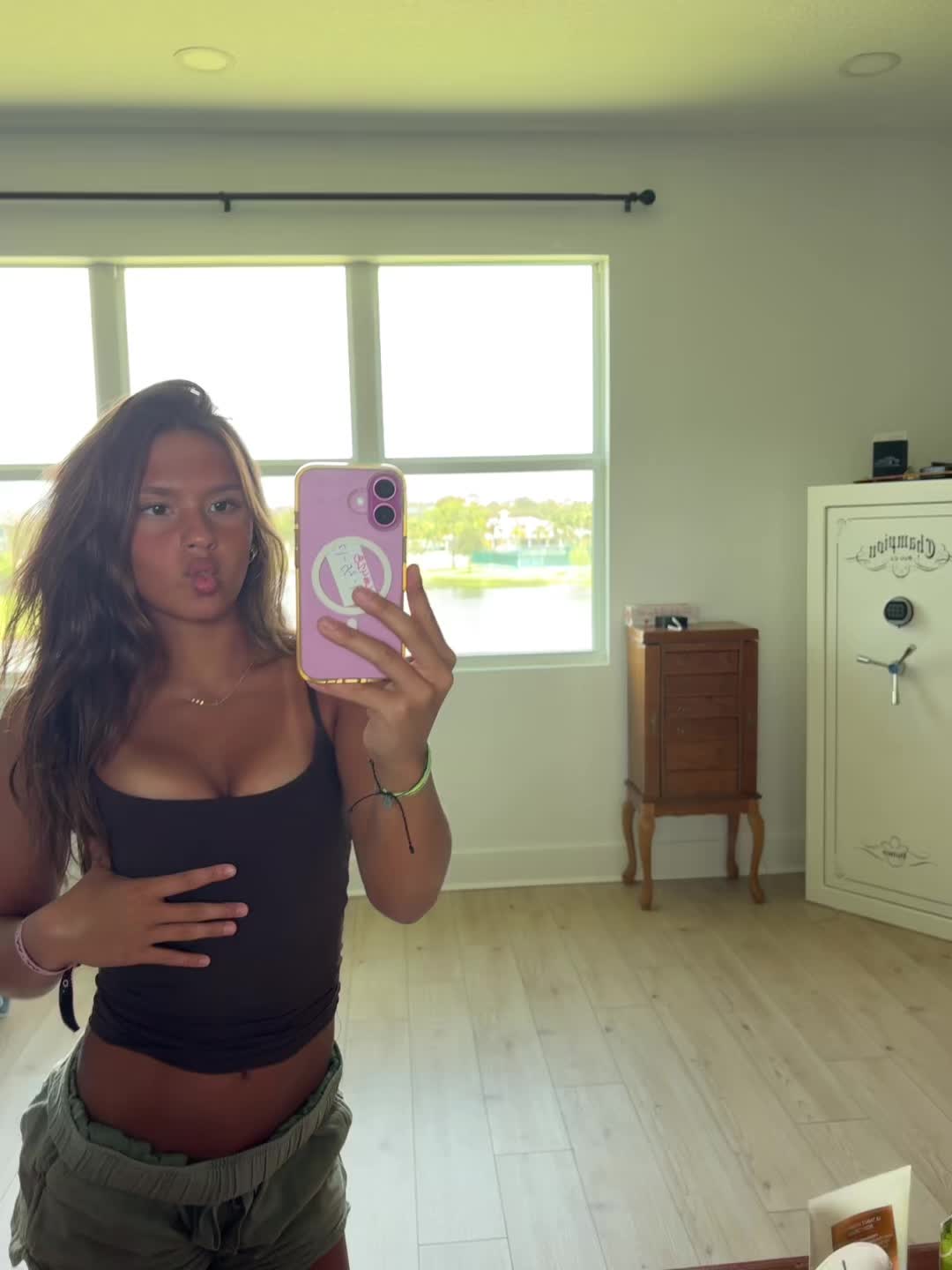 @ri_annespamzzz