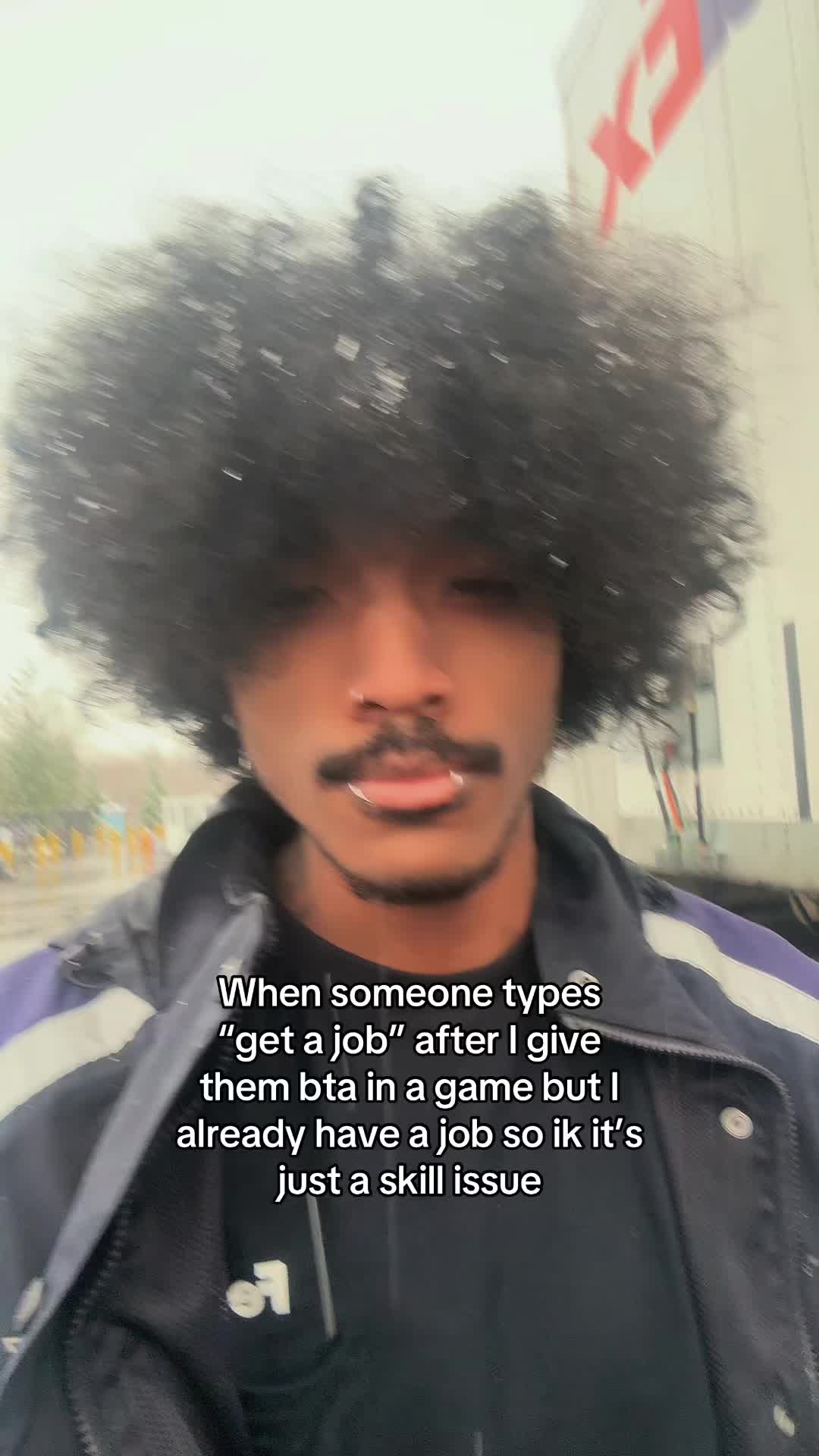 @️