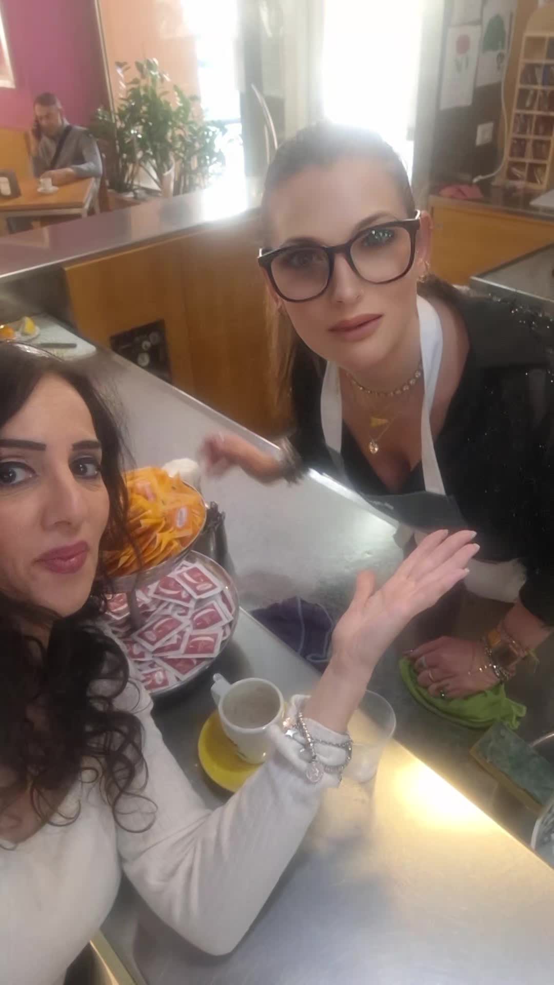 @mari
