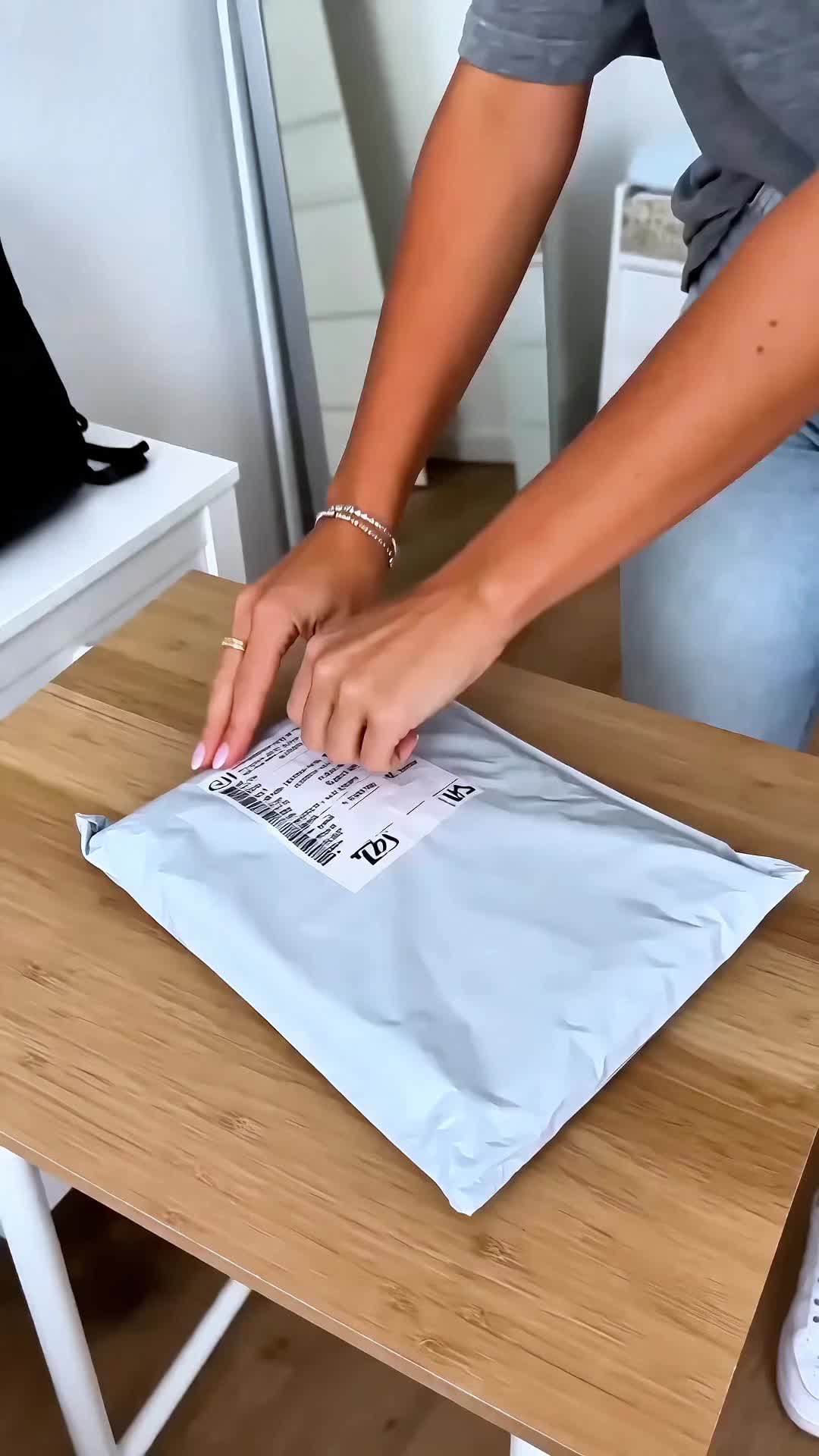@Anna