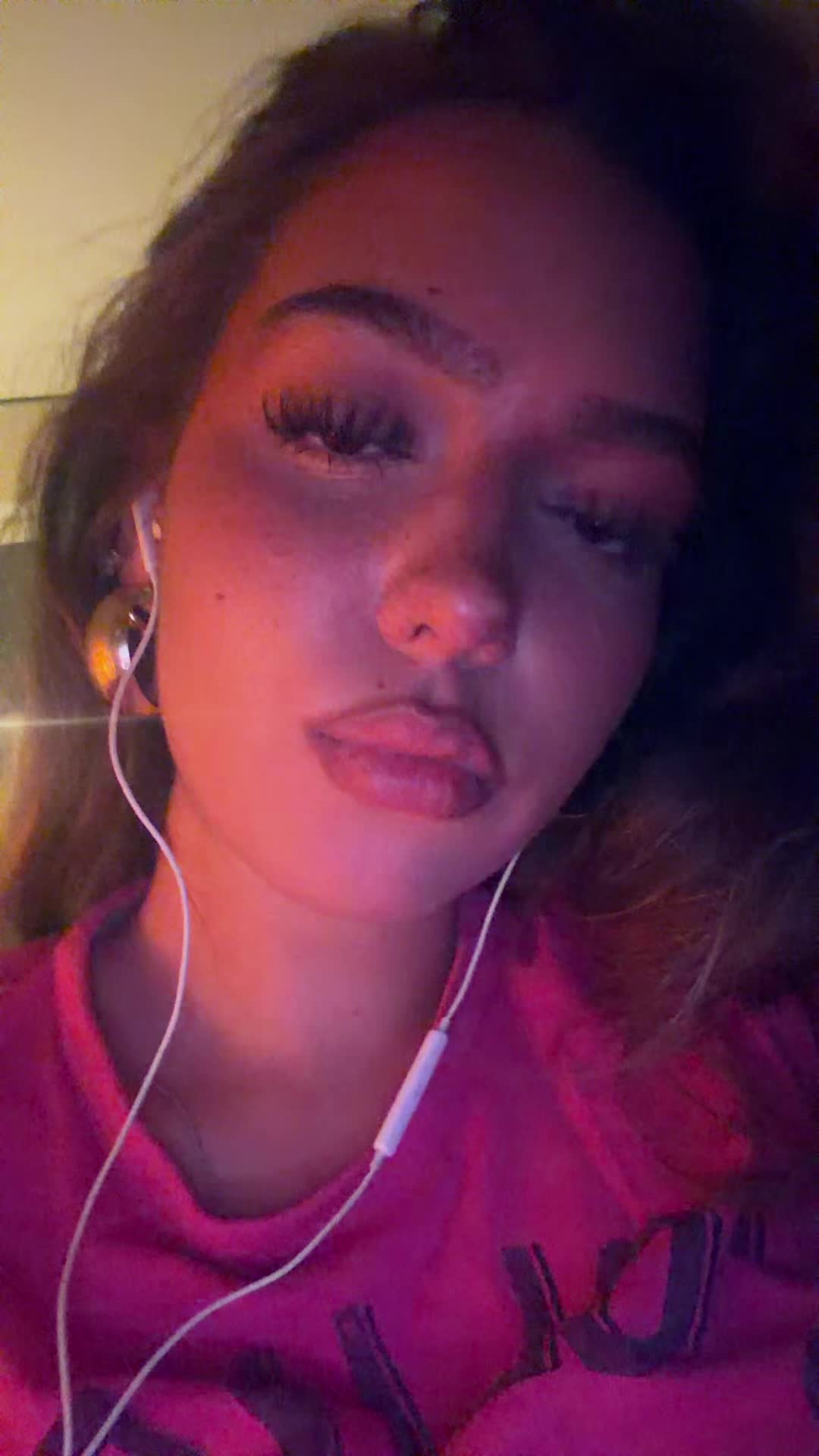 @adelinaballerina