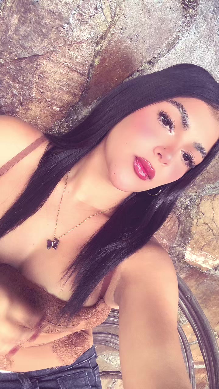@Sabrina.