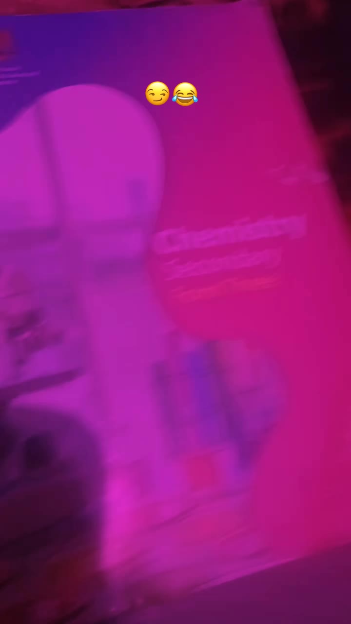 @Aliza🧕🤎