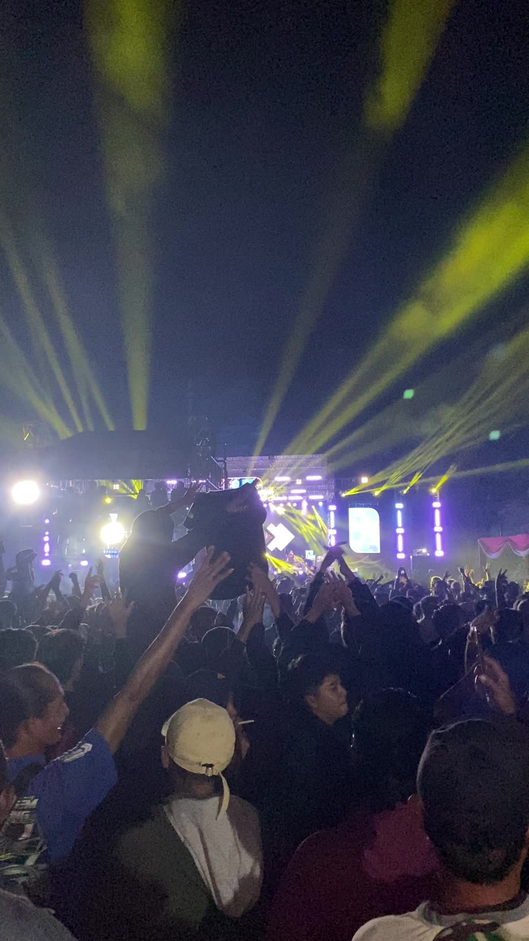 @𝙥𝙚𝙢𝙪𝙙𝙖 𝙜𝙡𝙖𝙜𝙖𝙝