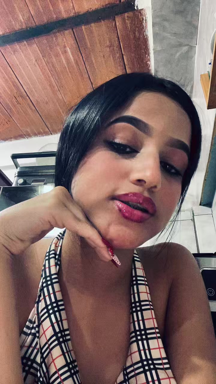 @Anastasia Salcedo. 🐺