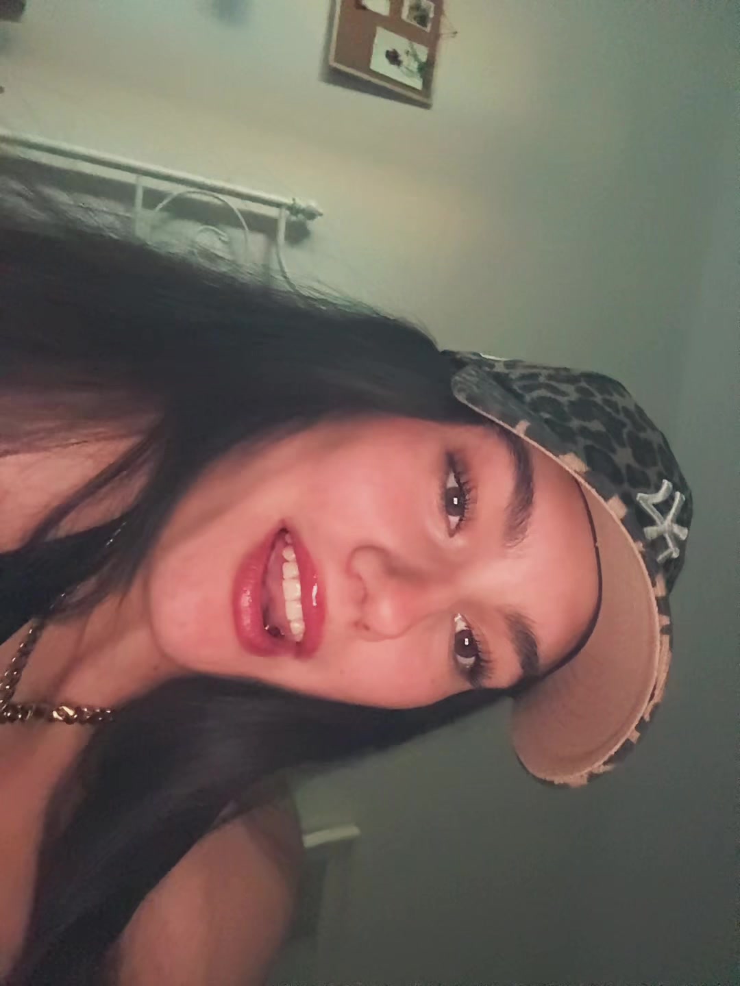 @Defne