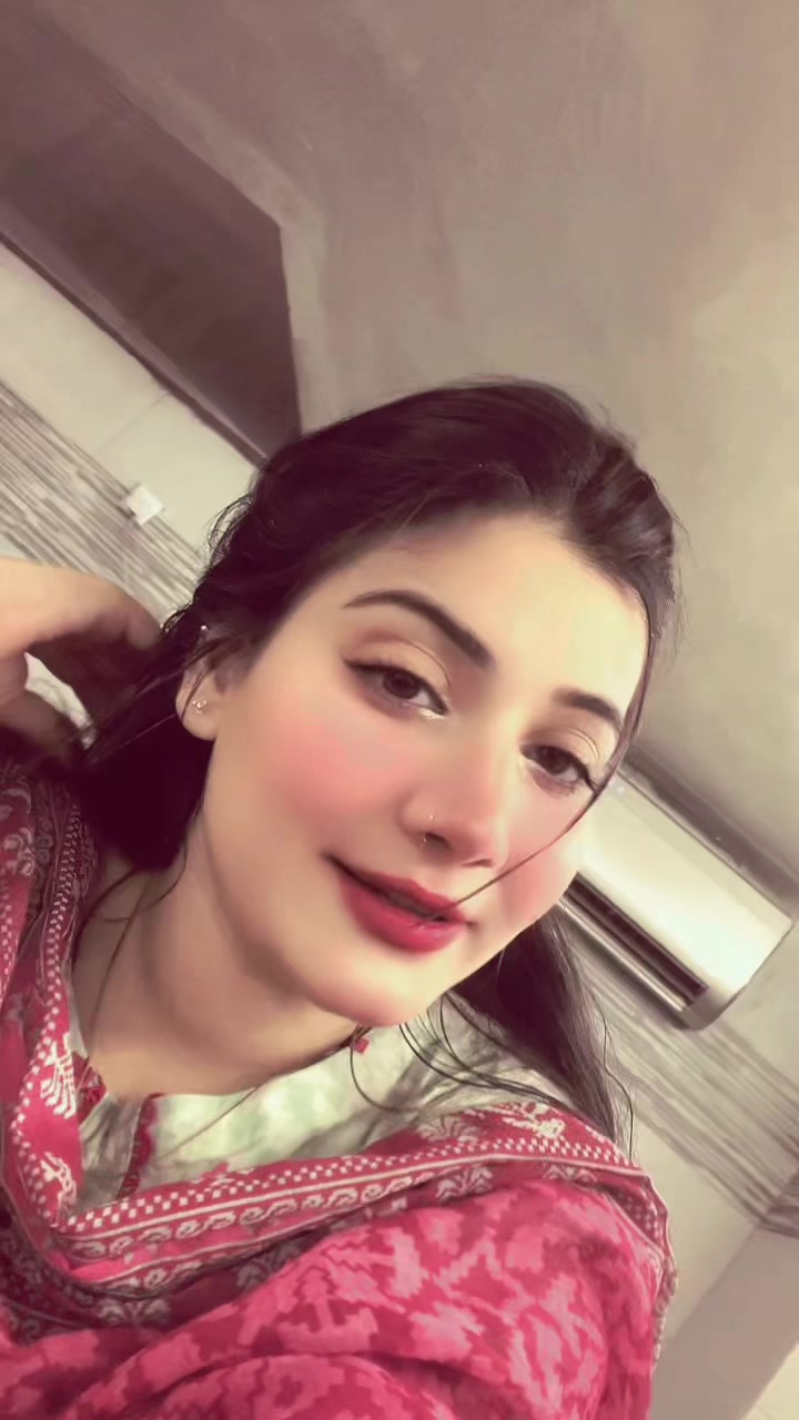 @iqRA HoO YAar❤️🥹