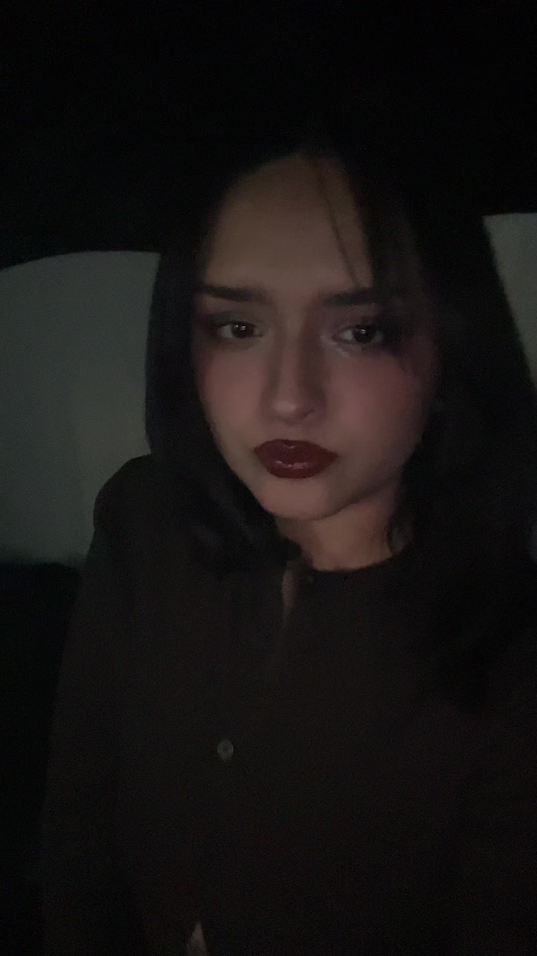 @<?>