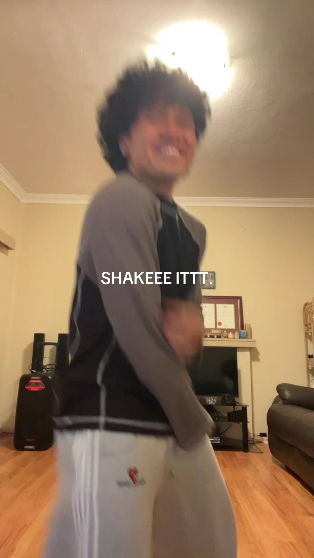 @JJ