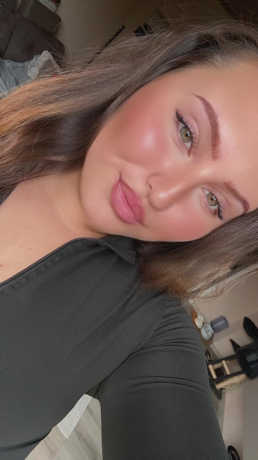 @<3