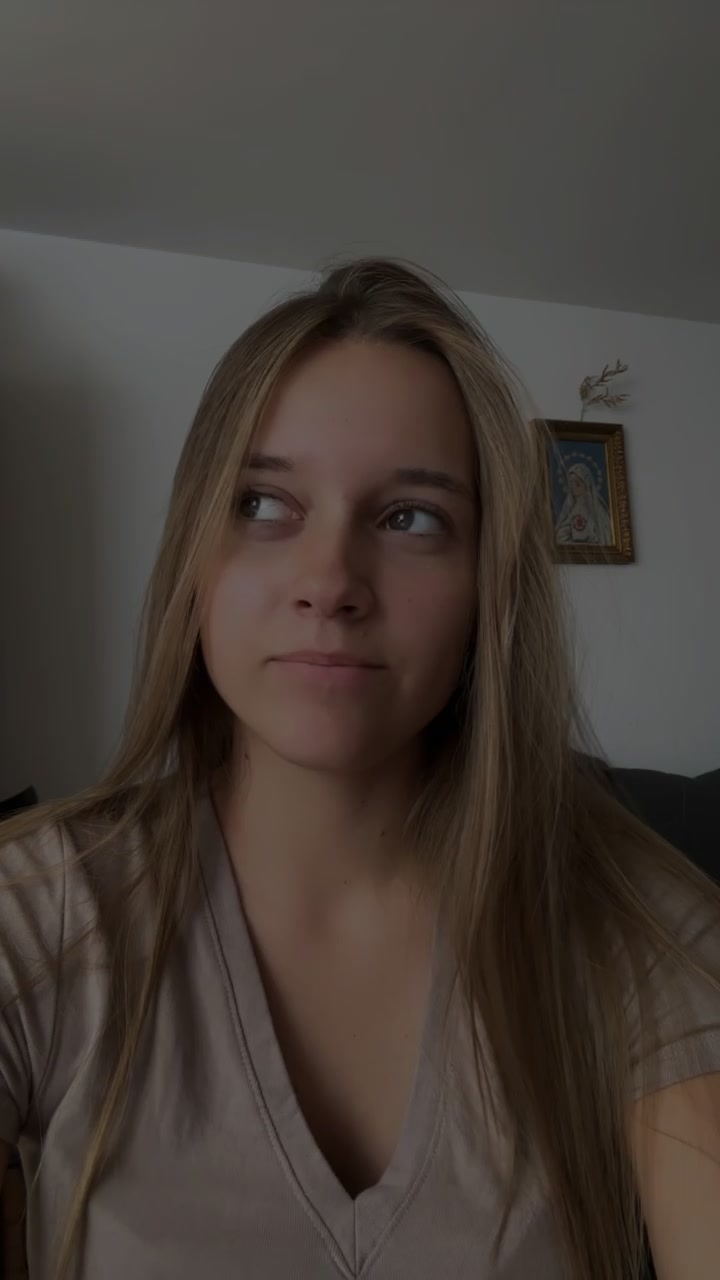 @lanaa🧟♀️