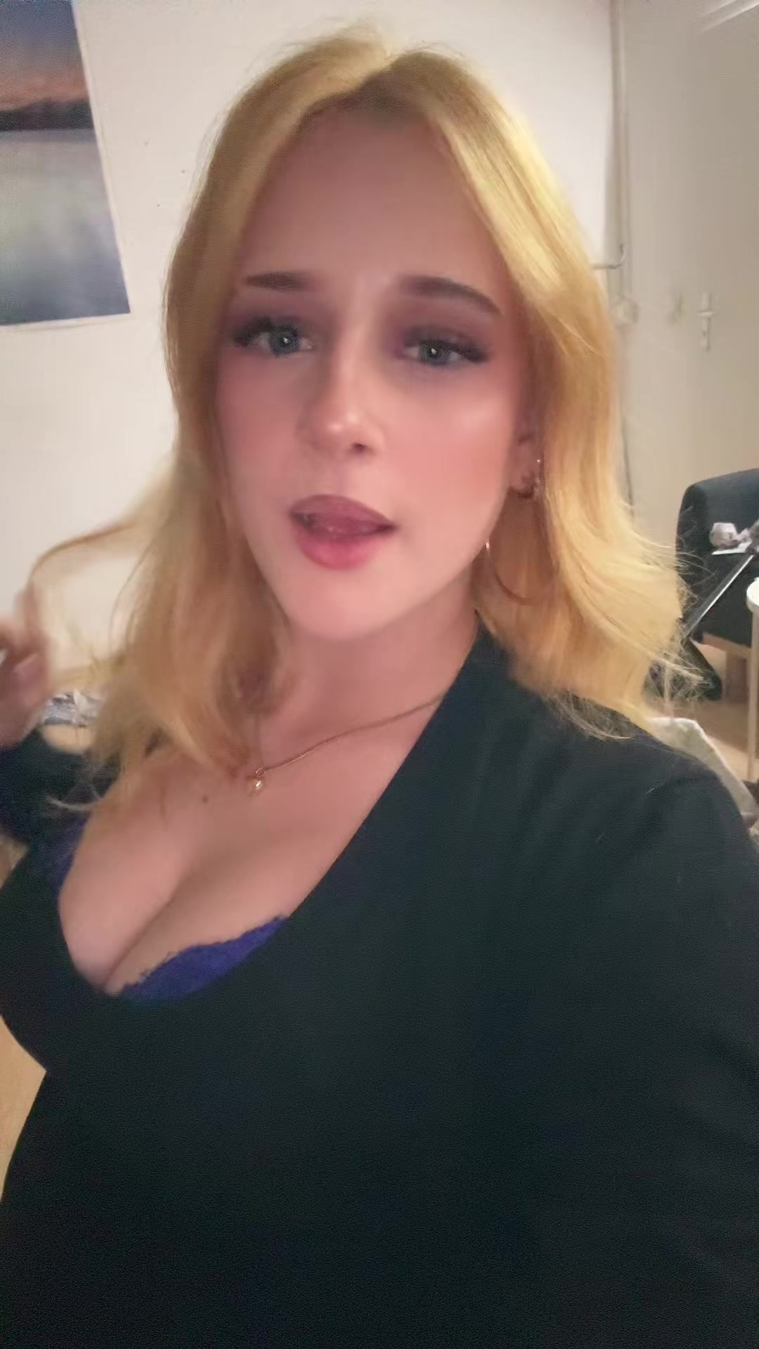 @Emily🪽