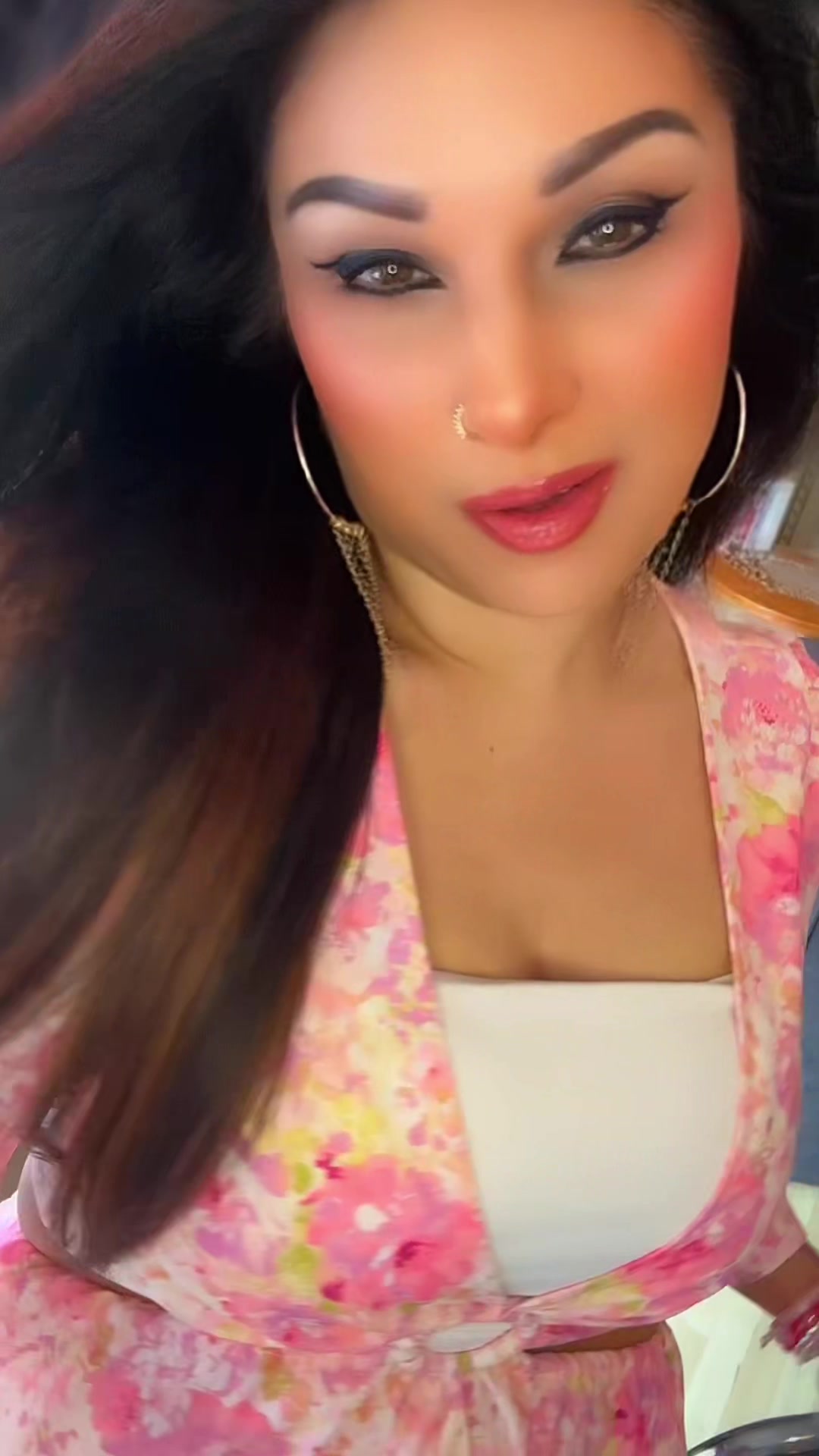 @Firozha 🇳🇱🇸🇷🇮🇳