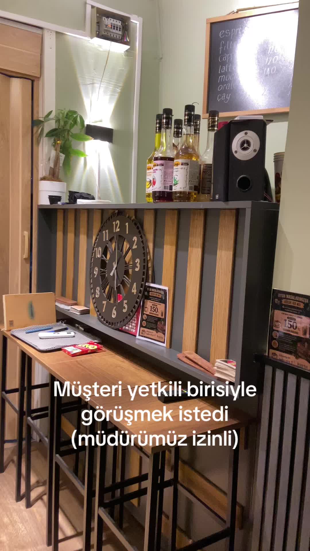 @Kuytu Cafe