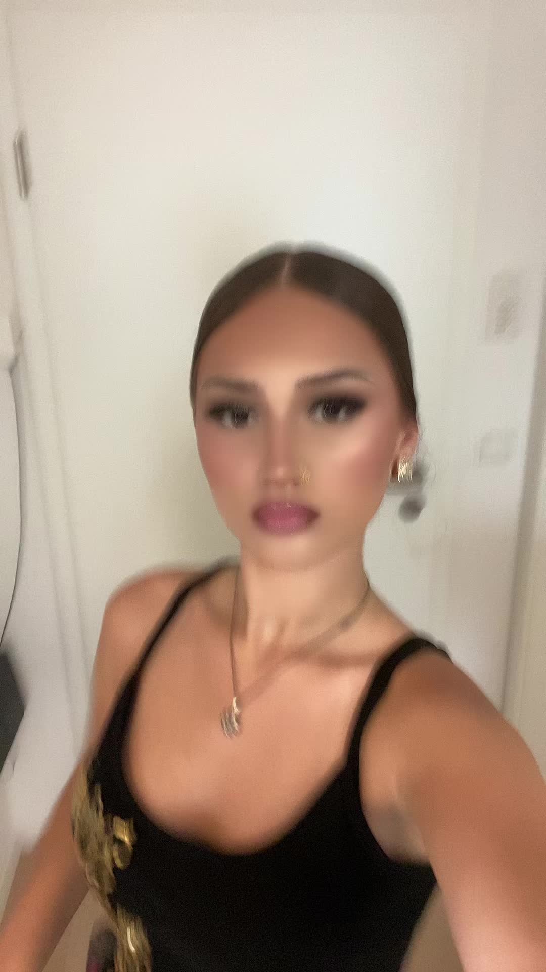 @_7Ayla7_