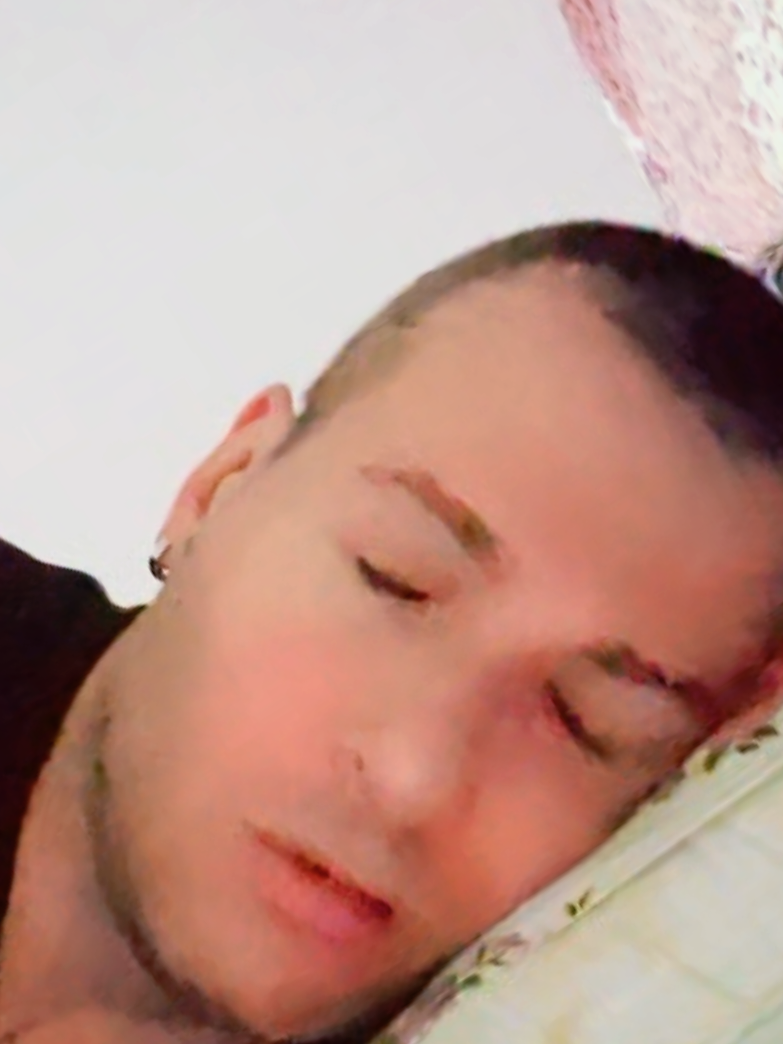 @Io sono ancora quà😎