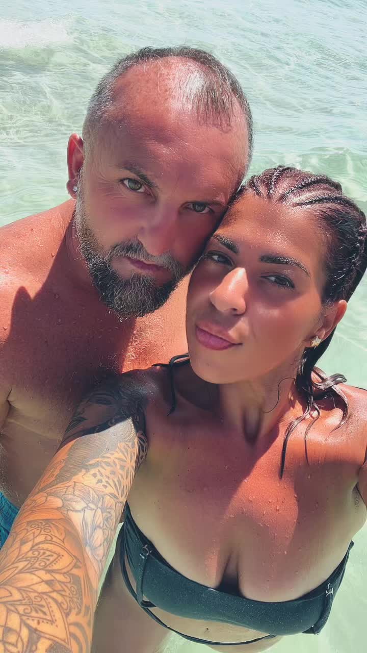 @Angela Correro