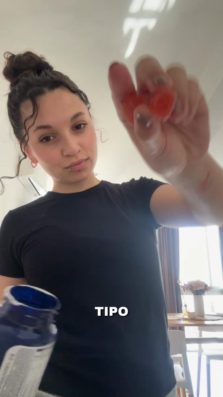 @Vickyschhh