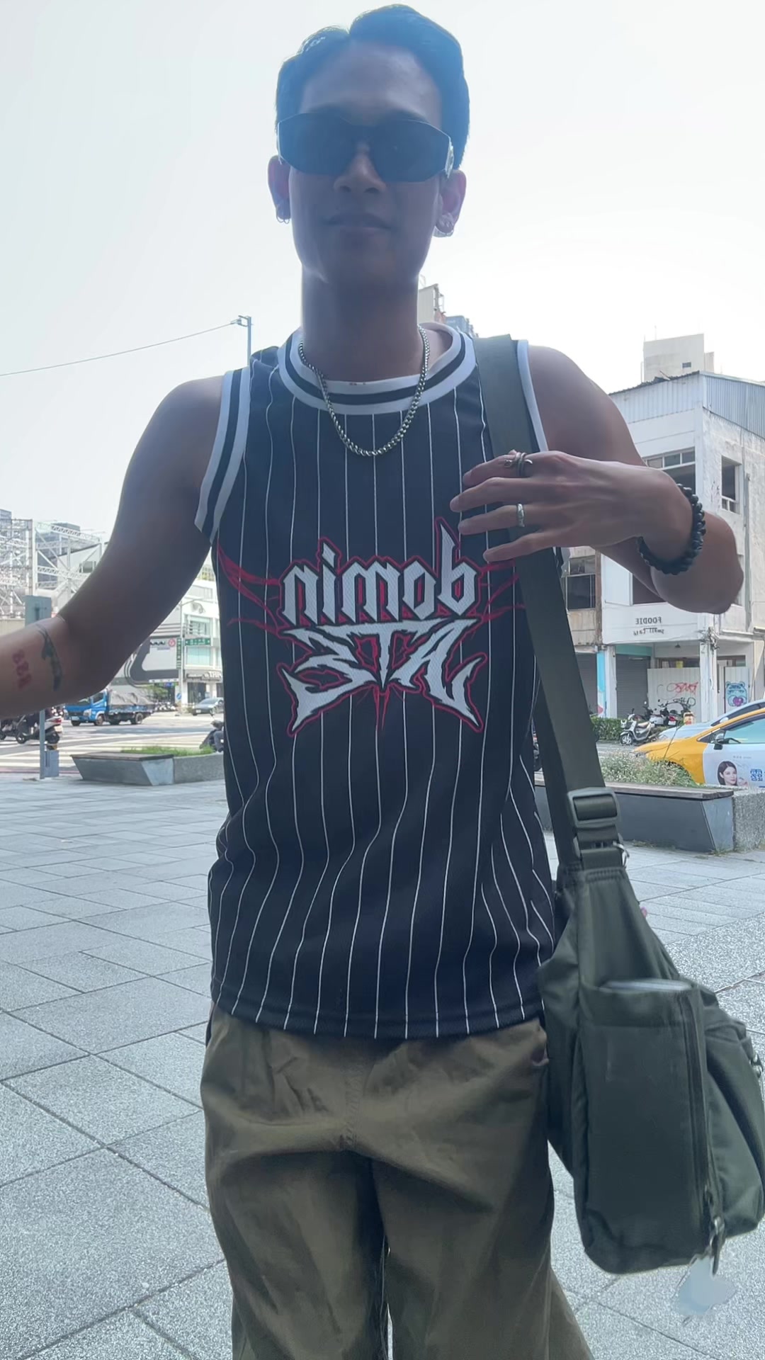 @Hype_Boy888 ๐