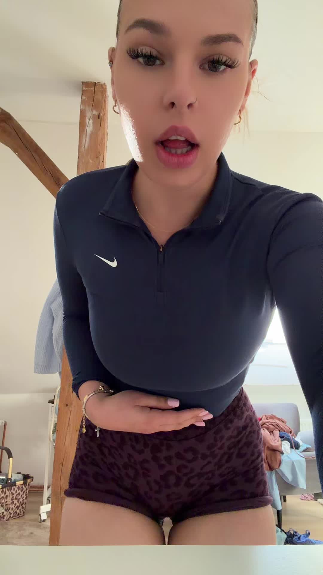 @🫶🏻