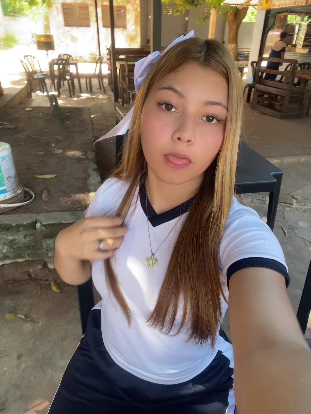 @𝓕𝓲𝓸 𝓡𝓸𝓽𝓮𝓵𝓪