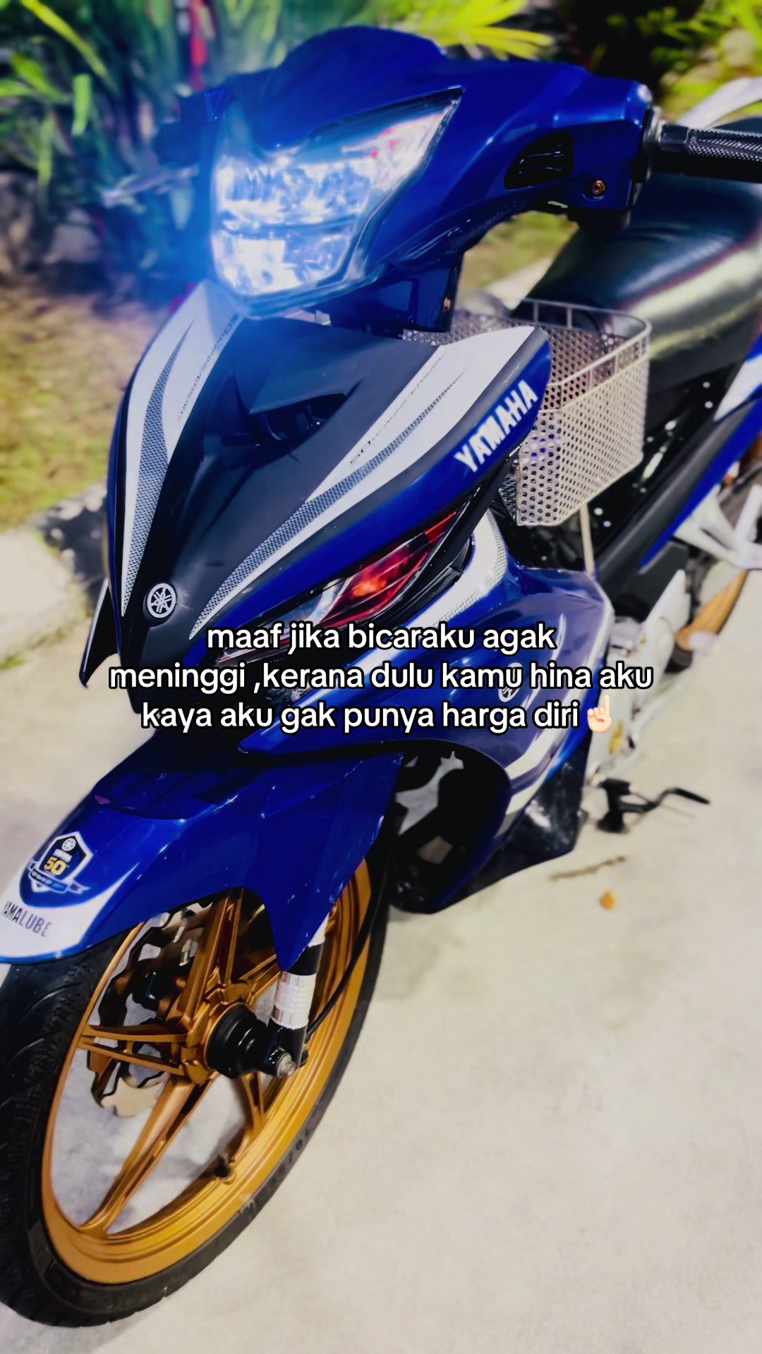 @+011