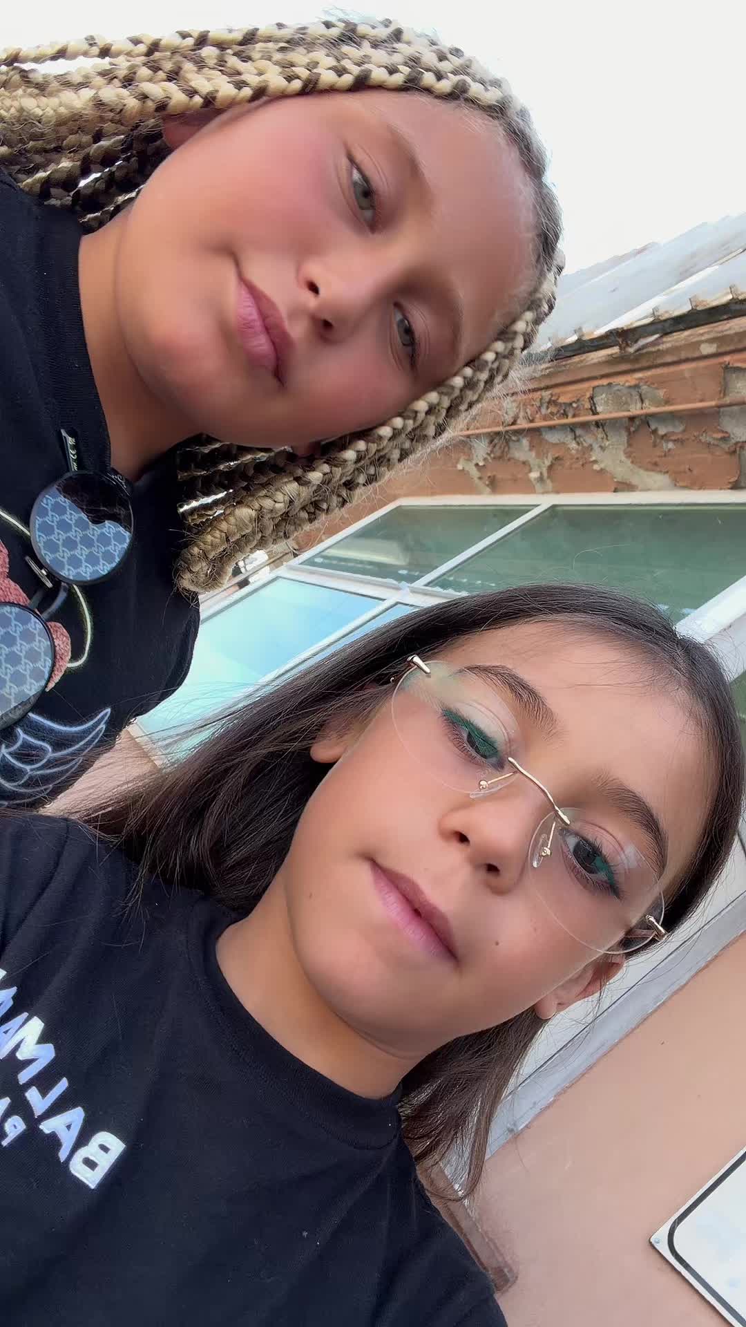 @SELENAFROZEN