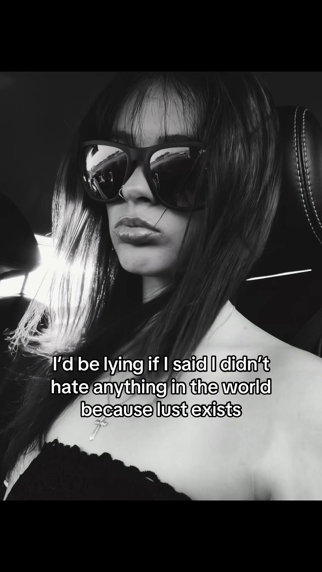 @𝒜𝒸𝑒𝓁𝓎𝓃𝓃
